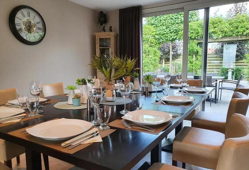 호텔 B&b De Edelsteen