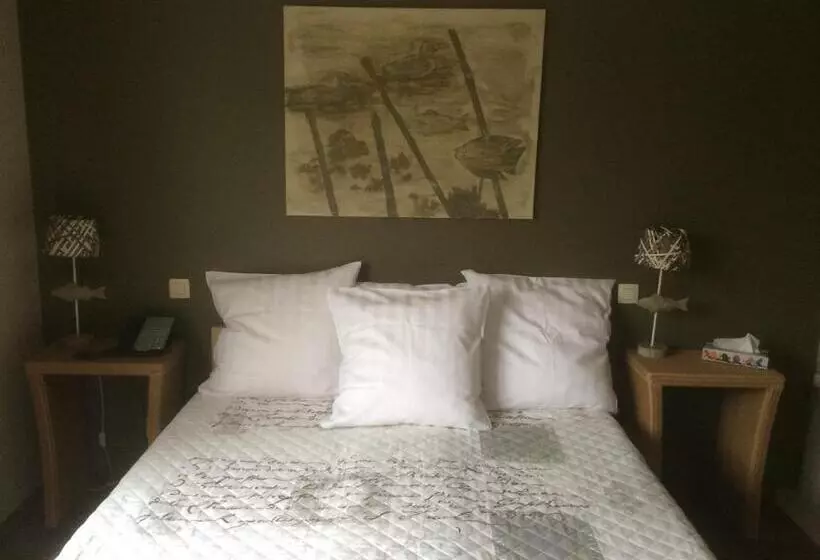 Отель B&b De Edelsteen