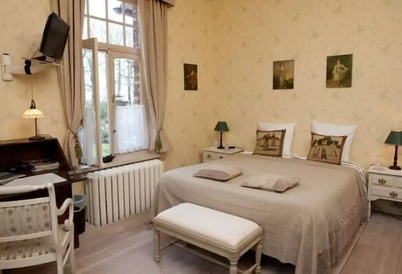 호텔 B&b Domein Leegendael