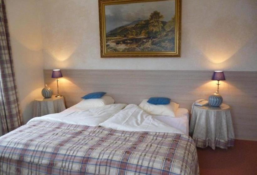 Отель Chalet Sur Lesse