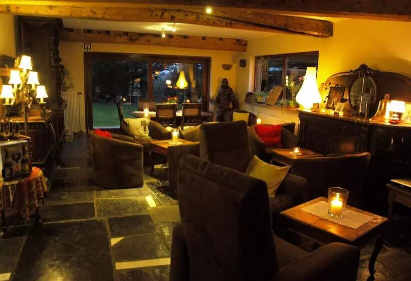 ホテル De Stokerij