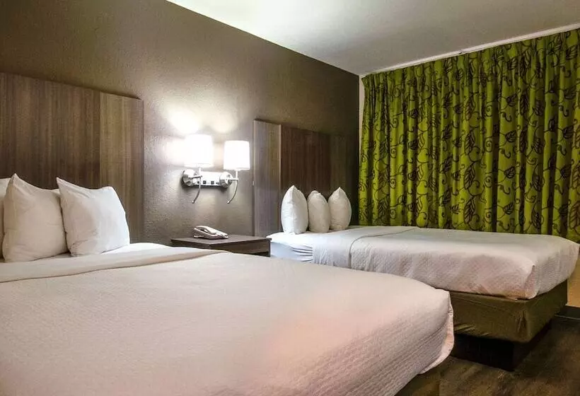 ホテル Econo Lodge Cherokee Near River Park