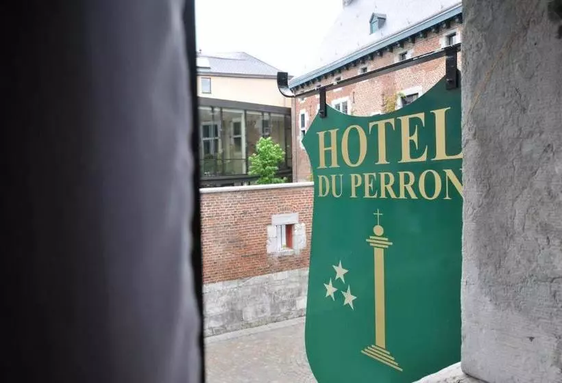 Отель Hôtel Du Perron
