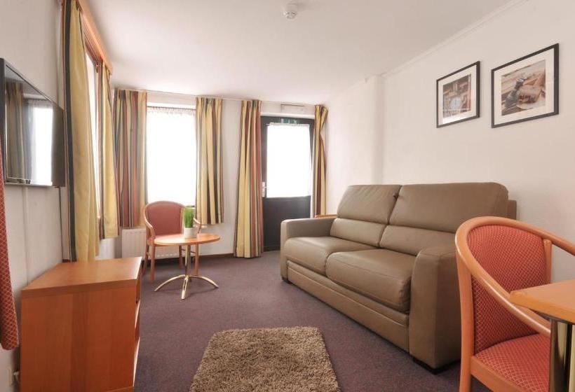 ホテル Hôtel Du Perron