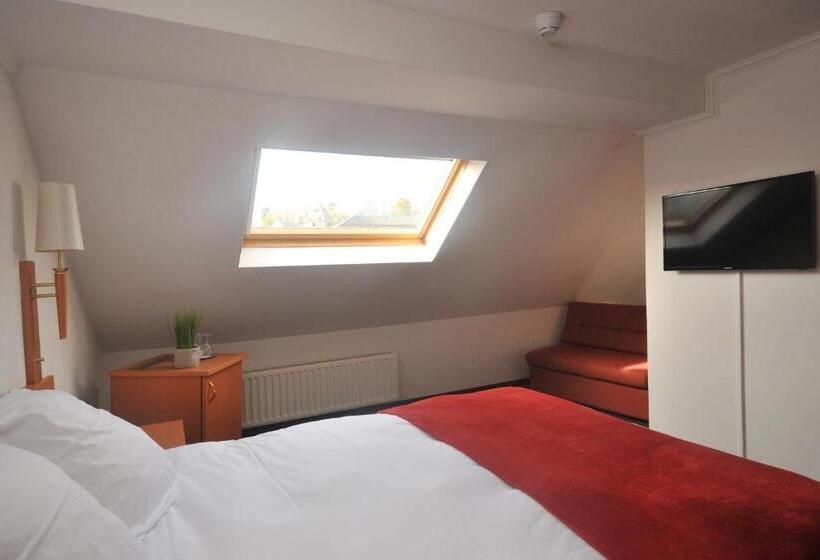 ホテル Hôtel Du Perron