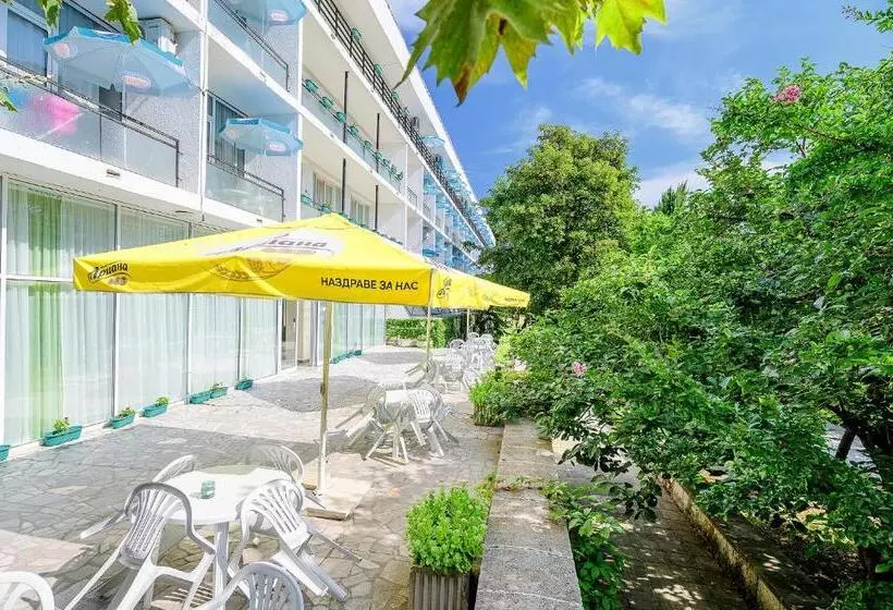 هتل International House Of Journalists Resort