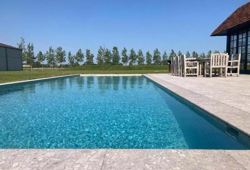 בית מלון כפרי Kapelhoeve