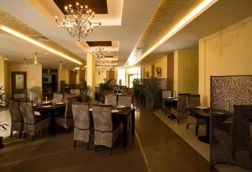 فندق Laguna Beach Resort & Spa