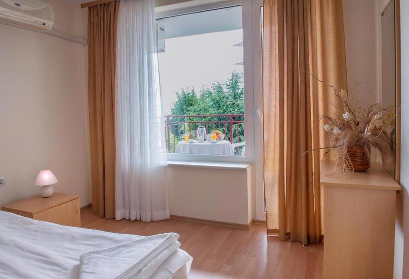 בית מלון כפרי Marina And Panorama Apartments