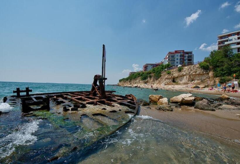 בית מלון כפרי Marina And Panorama Apartments