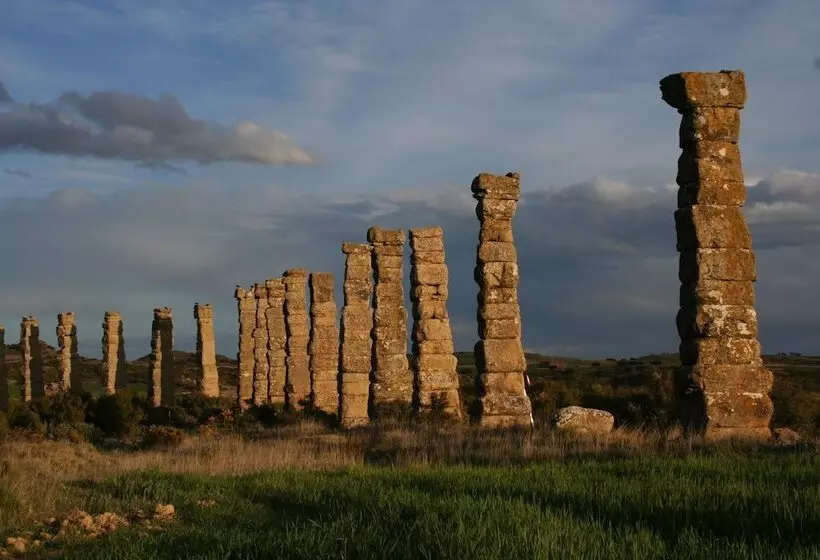 Сельский отель Posada De Uncastillo