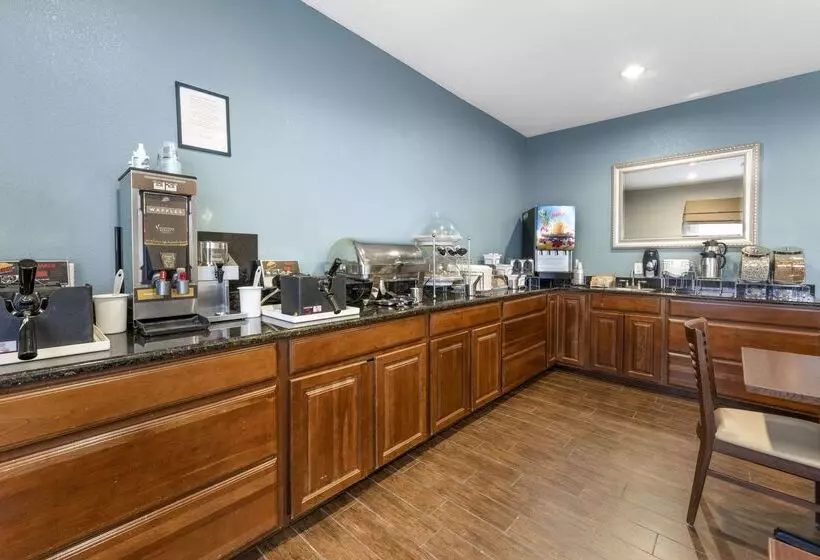 酒店 Sleep Inn & Suites Hays I70