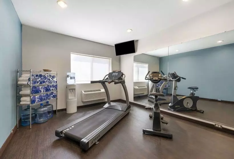 酒店 Sleep Inn & Suites Hays I70