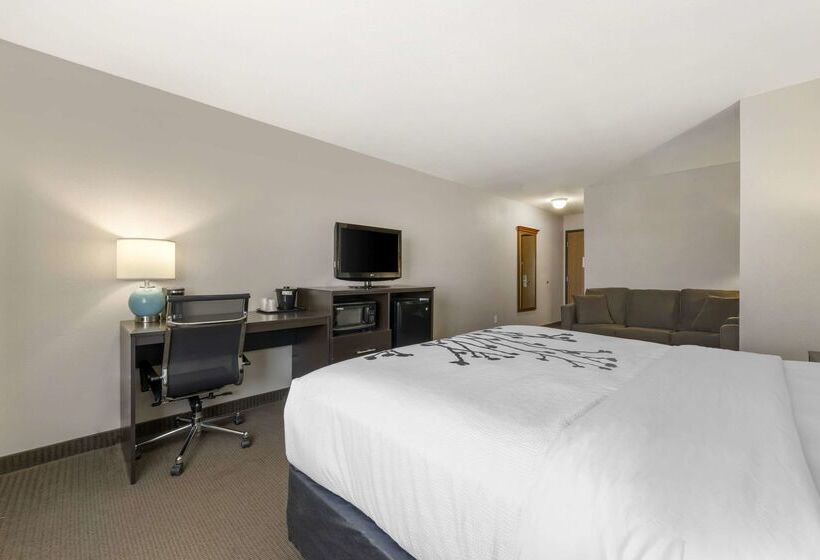 هتل Sleep Inn & Suites Hays I70