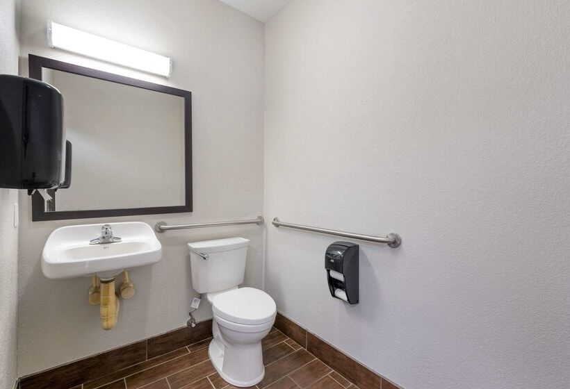 هتل Sleep Inn & Suites Hays I70