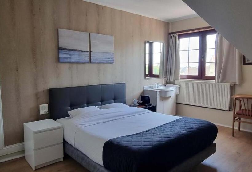 Отель Westendia Free Parking Top Breakfast