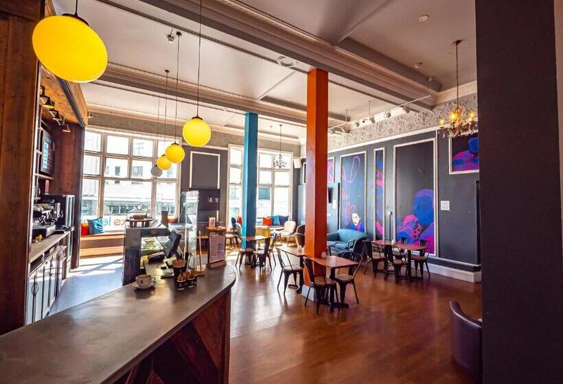 호텔 A&o Brighton Beach