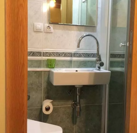 پانسیون Pr Badalada