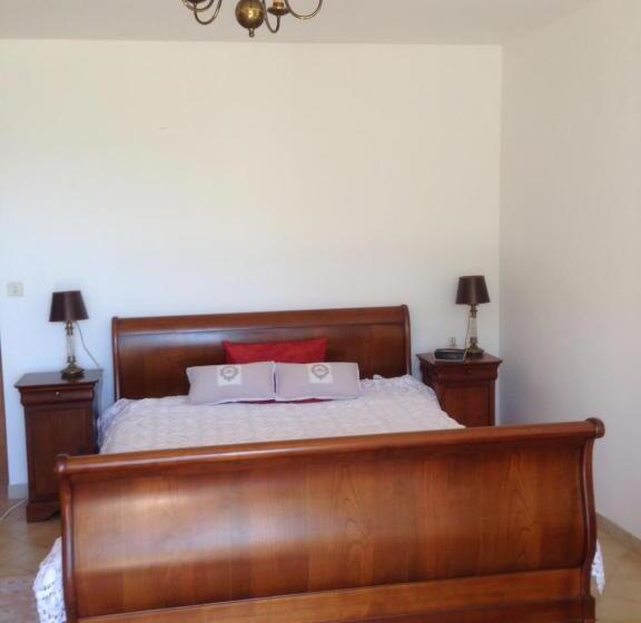 مبيت وإفطار Le Relais De La Tour