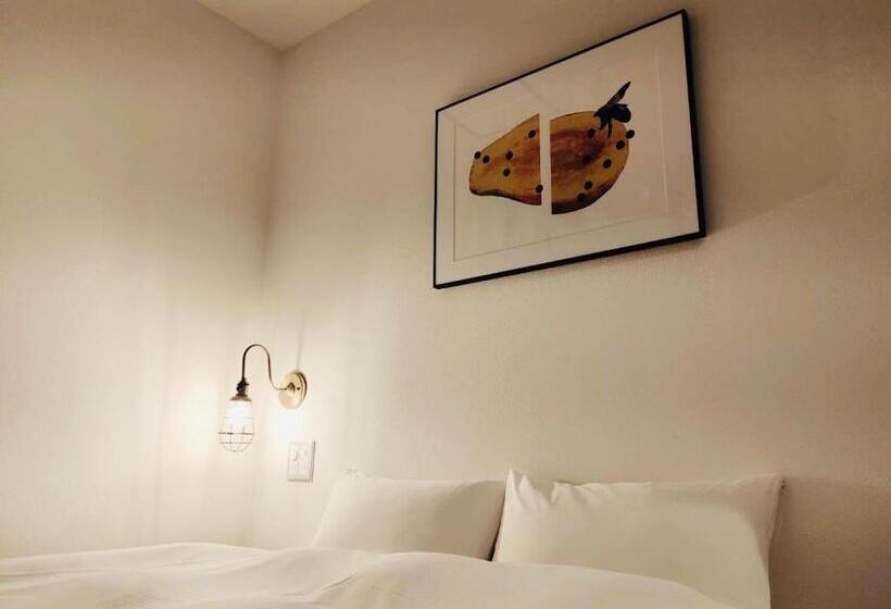 Benjamin Hotel Kanazawa