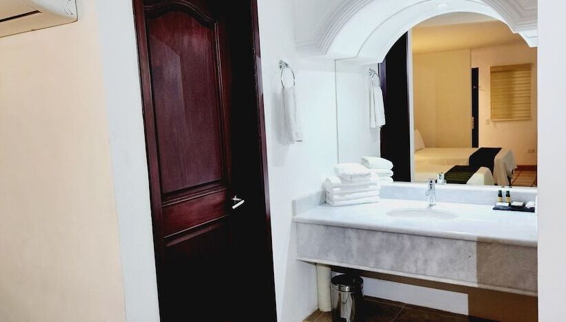 فندق Boutique Plaza Doradas