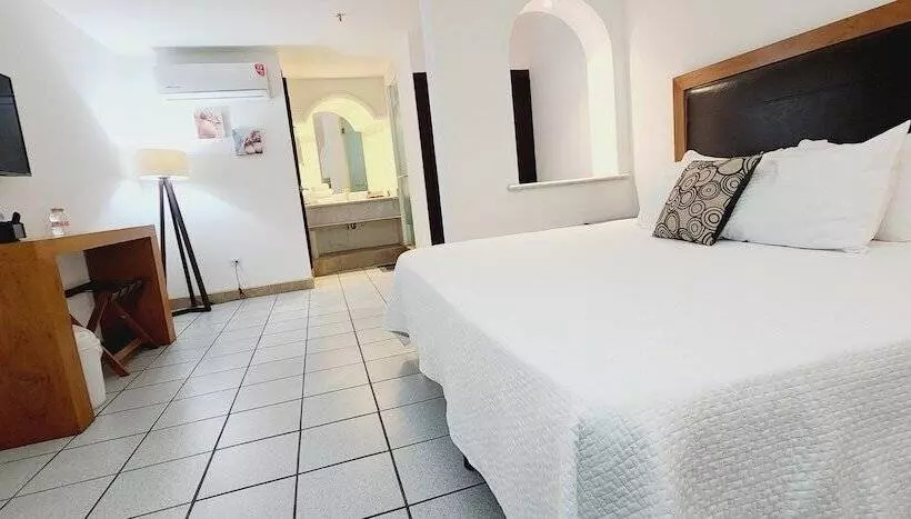 Hotelli Boutique Plaza Doradas