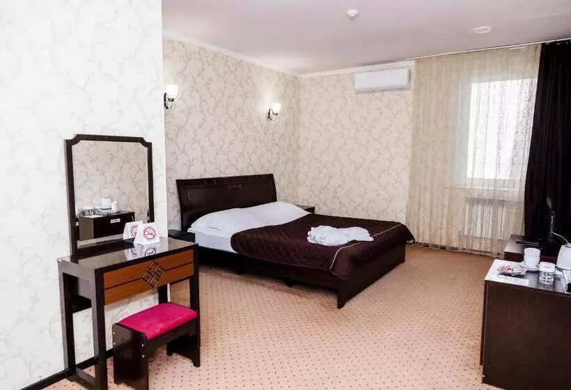 هتل Golden Palace