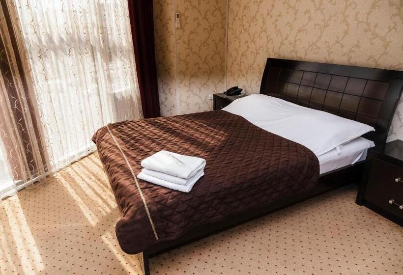 هتل Golden Palace