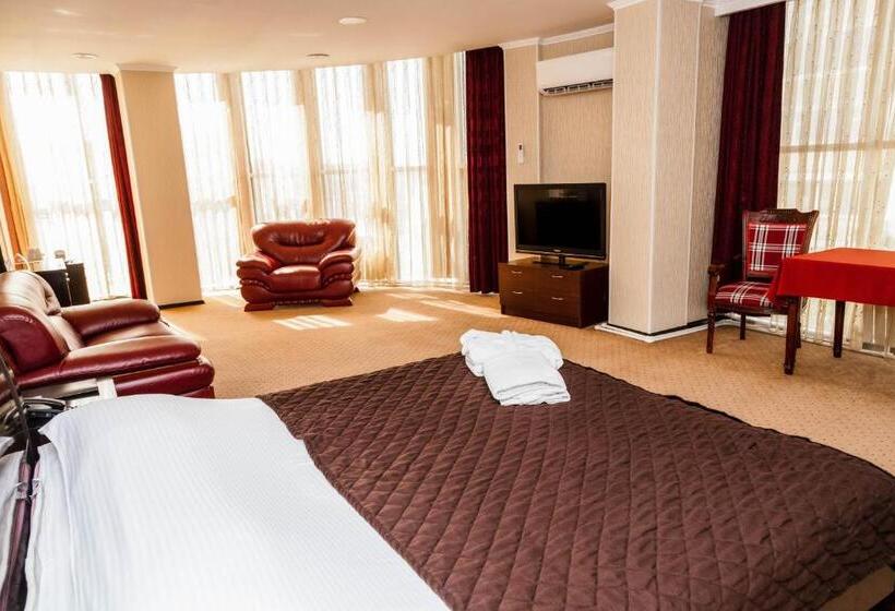 هتل Golden Palace