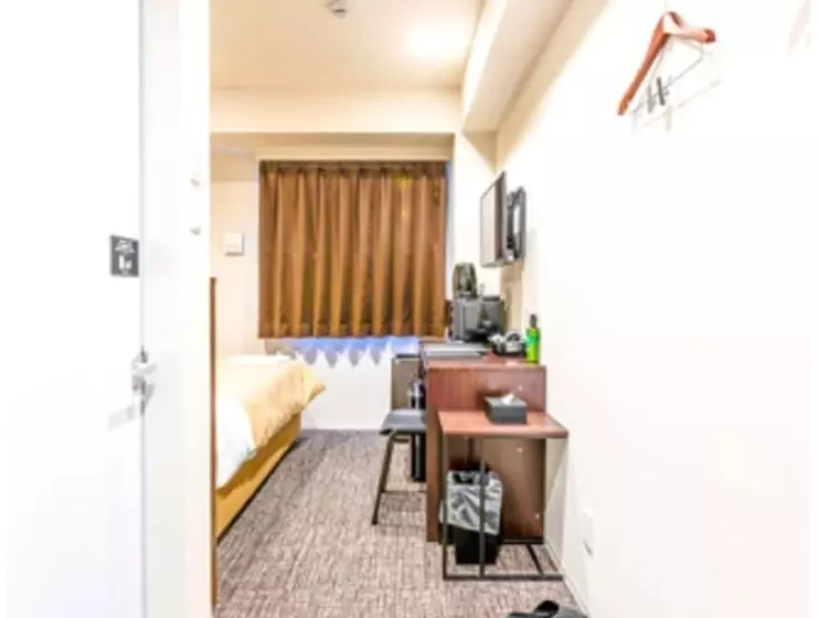 Hotelli Livemax Okazaki