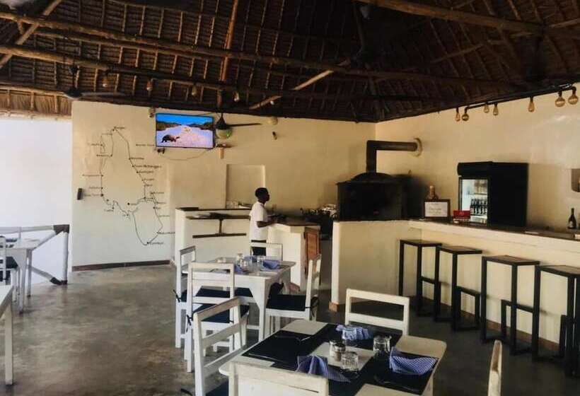 Hotelli Nungwi Lodge