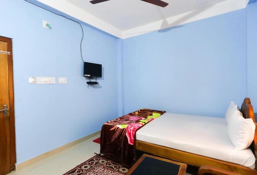 בית מלון כפרי Patra Palace, Konark