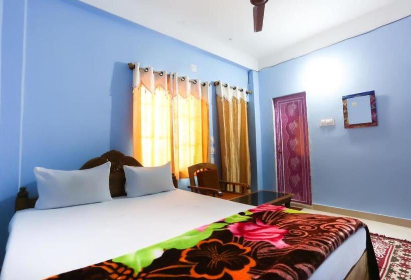 בית מלון כפרי Patra Palace, Konark