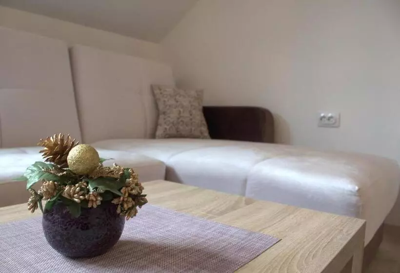 Kraljev Konak