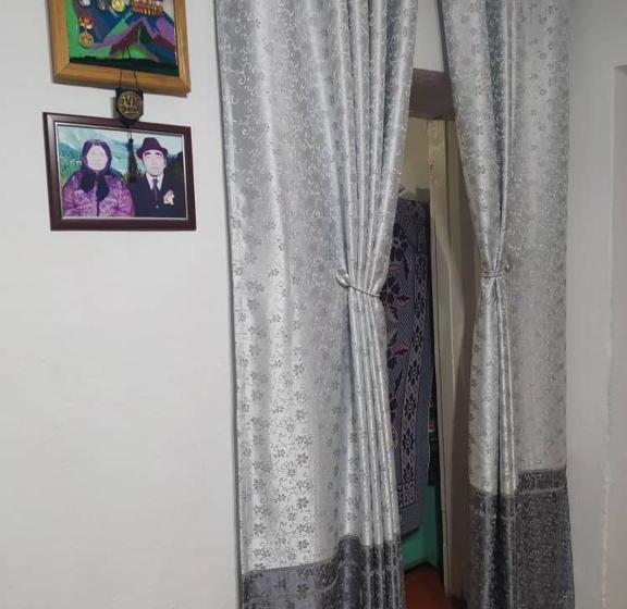 بنسيون Guest House Tunduk