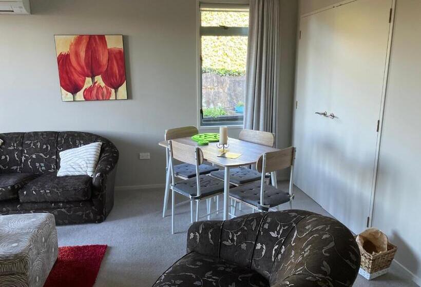 پانسیون Kingsley Quarters