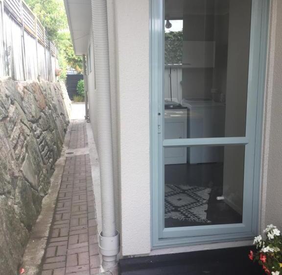 پانسیون Kingsley Quarters