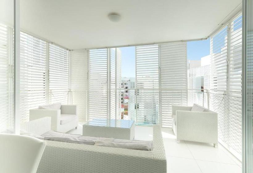 ペンション Boas Best Holiday