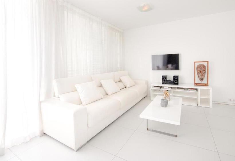 ペンション Boas Best Holiday