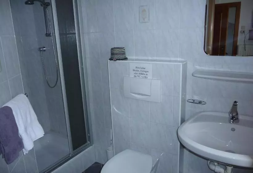 Retkeilymaja Gasthof Waldhof