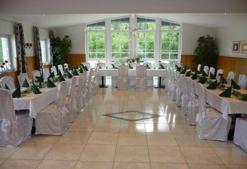 호스텔 Gasthof Waldhof