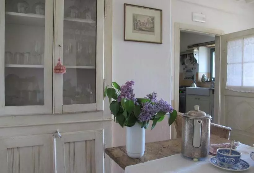 B&b La Locanda Di Cavoleto