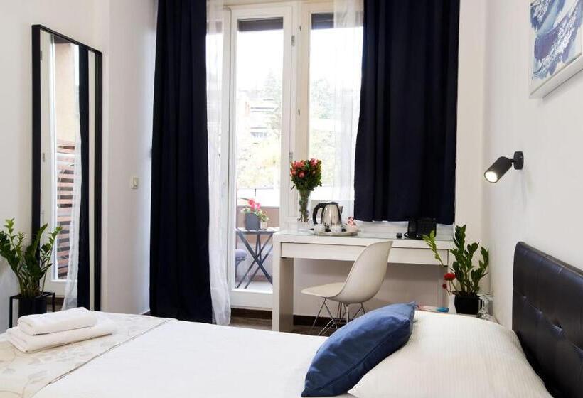 ベッドアンドブレックファースト Art Like Rooms