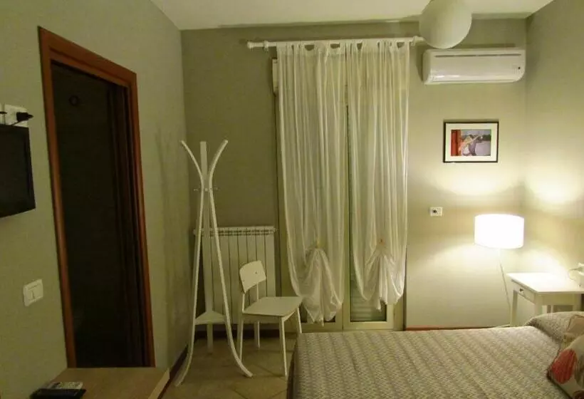 ベッドアンドブレックファースト Villa Istonia