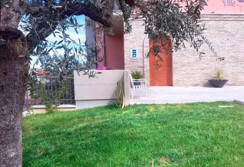 ベッドアンドブレックファースト Villa Istonia