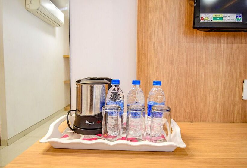 Fabhotel Stay Inn International