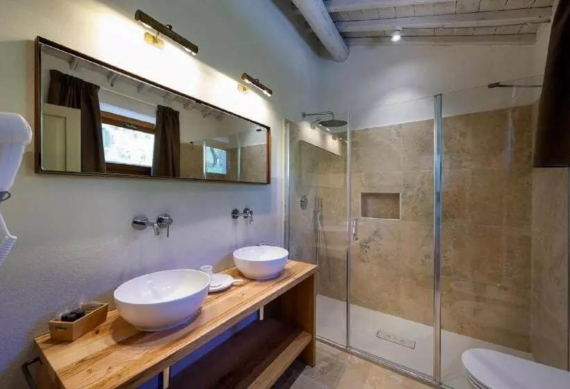 Hotelli Agriturismo Podere L'aione