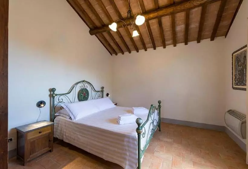 Hotelli Agriturismo Podere L'aione