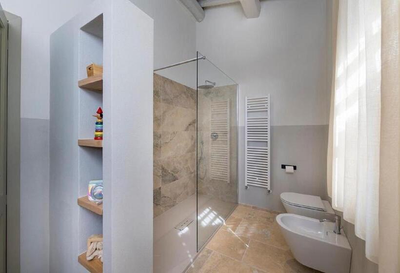 酒店 Agriturismo Podere L'aione