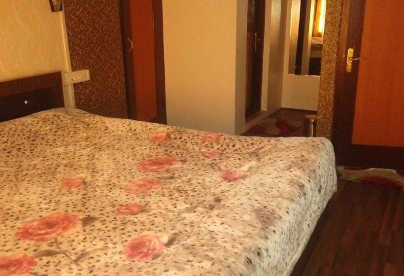 Hotell Lal Kothi Pahalgam